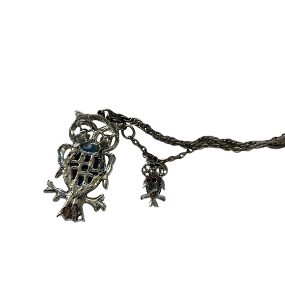 Silver large statement Owl with baby owl necklace - Picture 4 of 4